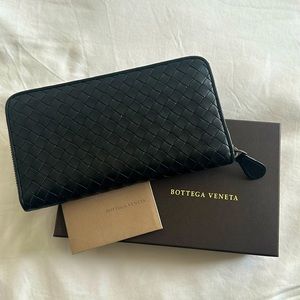 Bottega Long Zippy Wallet